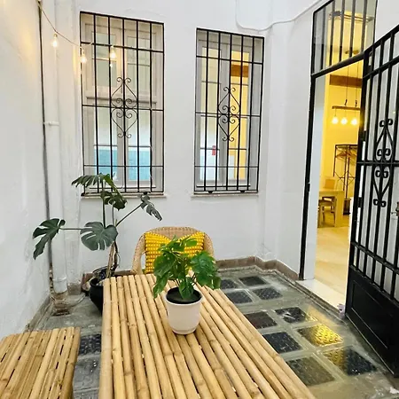 Patio Lovers Apartment Malaga